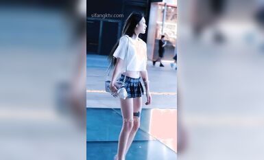 重磅 抖音直播技術性走光 熱舞 露底 美女雲集 (42)