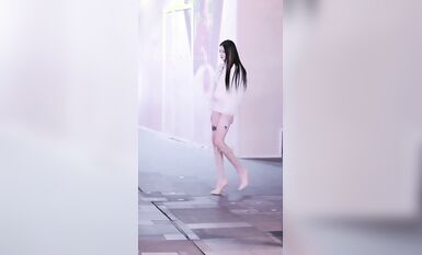 重磅 抖音直播技術性走光 熱舞 露底 美女雲集 (46)