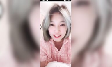 重磅 抖音直播技術性走光 熱舞 露底 美女雲集 (56)