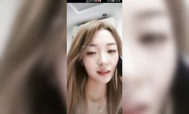 重磅 抖音直播技術性走光 熱舞 露底 美女雲集 (59)