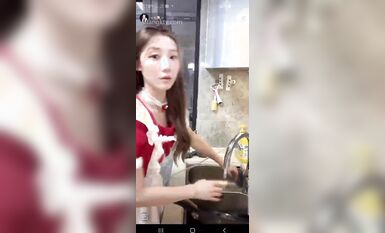 重磅 抖音直播技術性走光 熱舞 露底 美女雲集 (67)