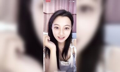 重磅 抖音直播技術性走光 熱舞 露底 美女雲集 (68)