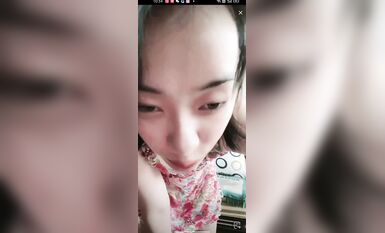 重磅 抖音直播技術性走光 熱舞 露底 美女雲集 (76)