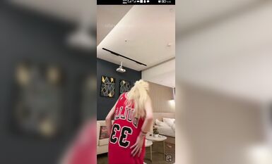 重磅 抖音直播技術性走光 熱舞 露底 美女雲集 (94)