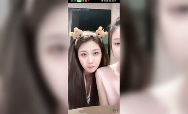 重磅 抖音直播技術性走光 熱舞 露底 美女雲集 (96)