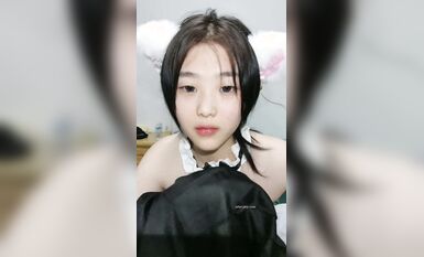 【一隻可愛的小蘿莉】最最最可愛，捨不得，啪啪大秀 長相酷似抖音千萬粉絲大V王大毛呀 (1)