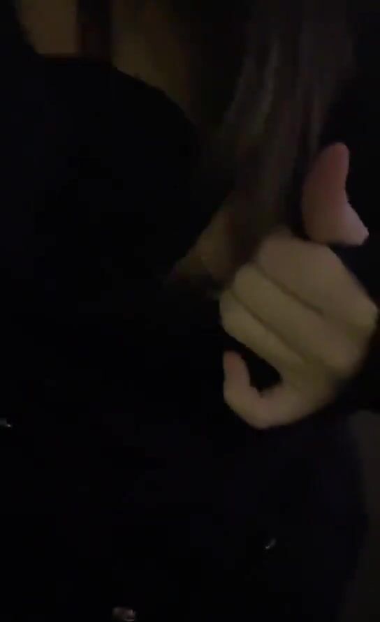 一個喜歡漏出的妹子