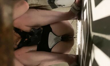 八月私房最新流出 魔手 外購精品廁拍夜總會4k女神《懟臉拍、被發現） (6)