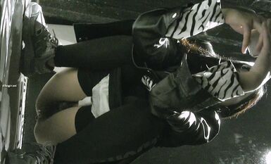 八月私房最新流出 魔手 外購精品廁拍夜總會4k女神《懟臉拍、被發現） (13)