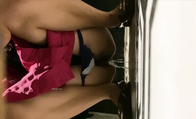 八月私房最新流出 魔手 外購精品廁拍夜總會4k女神《懟臉拍、被發現） (7)