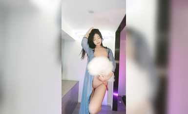 最新極品身材性感美少女【白羊座】露臉私拍裸舞身材爆炸各種熱門BGM情趣搔首弄姿抖奶頂胯電臀 (7)