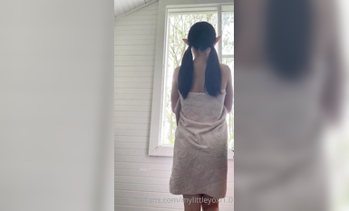 萬人求檔Onlyfans極品馬甲線一字馬舞蹈練習生小不點yoxi紫薇打炮特寫超強視覺沖擊 (2)