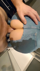 精品蜜桃臀，牛仔裤后入