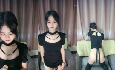 剛成年小妹妹，神似楊超越，【小易的so啵啵】讓人心動，還會一字馬，粉嫩可口 (4)