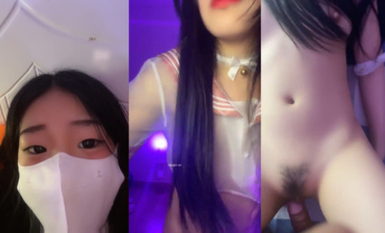 2024年2月，校花為了賺錢拼了【豬豬女孩】喊來舔狗干她，穿上白絲舔腳，無套內射極品反差小淫娃 (5)