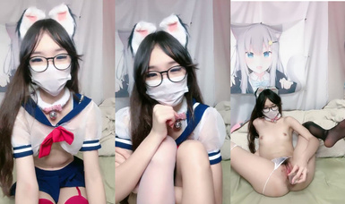 深圳羅湖眼鏡學妹【困困兔吖】JK絲襪一字馬 舞蹈功底很強 身體柔韌，妹子嬌瘦穴特大！道具狂插 (4)