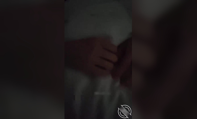 牛逼大神亂倫粉嫩蝴蝶逼小姨子 姐夫把粉嫩小姨子的逼都給操腫了-喝多偷拍