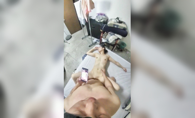 正面篇爆操極品爆乳淫妻性愛甄選 扛腿猛烈抽插粉嫩浪穴 淫叫不停 完美露臉 高清 (46)