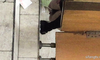 廁拍精品模特公司 女廁偷拍美女模特噓噓 個個都是高顏值美女顏值堪比明星 (1)