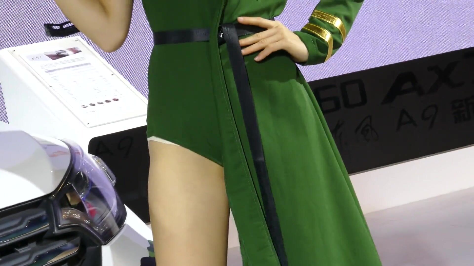 【國內車展】稀缺好貨視覺沖擊 豐乳肥臀、露奶露毛 個個頂級美女4 (8)