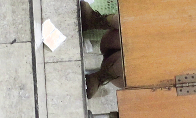 廁拍精品模特公司 女廁偷拍美女模特噓噓 個個都是高顏值美女顏值堪比明星 (22)