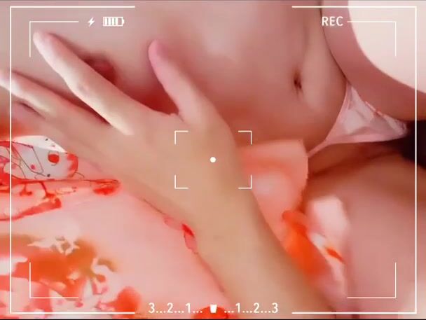 極品雙馬尾蘿莉嫩妹『LittIe』啪啪口交精彩紀實 雙馬尾JK服嫩妹蘿莉 黑絲足交 高清 (33)