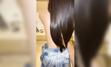 極品雙馬尾蘿莉嫩妹『LittIe』啪啪口交精彩紀實 雙馬尾JK服嫩妹蘿莉 黑絲足交 高清 (29)