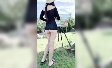 尤物反差婊，推特頂級美腿蜜臀小網紅-LC小狐狸 色女的膽子都是這么大嗎？公共場合如此暴露，大爺們的眼睛都翻直了小視頻集 (58)