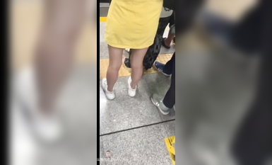 阿福齊叔合作頂摸：嫩妹被頂摸-