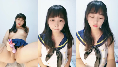 雙馬尾學生嫩妹【甜甜圈】掰穴自慰 粉嫩鮑魚 (5)