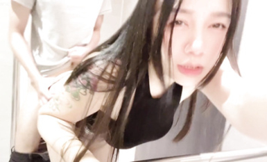 【采精御姐】台灣極品風韻爆乳尤物「嫚嫚」勾搭路人到公廁野戰 馬桶女上位榨精 工具人釋放肉慾