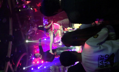 特殊渠道資源【絕頂鑽石級別的泄密】多位極品騷貨做愛自拍流出-酒吧大尺度 模特兒