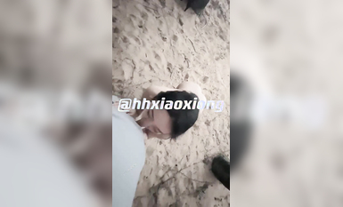 【極品女神重磅核彈】超級清純女神『小熊BB』最新頂級私拍 無可挑剔的清純氣質反差婊各種啪操 如此尤物操就完事 (35)