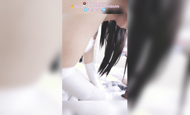 雙馬尾蘿莉『芽芽不乖』2022版最新私拍 邊看片邊和哥哥做愛 完美露臉 高清 (23)