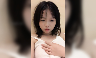 新人！良家少女下海~【炫了八碗飯】好清純！BB超粉嫩~秒硬 (1)