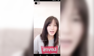 最新《瘋狂抖音》外篇之《抖音擦邊》眾女神直播中各種閃現走光刷邊 露毛露屁 凸點誘惑 (141)