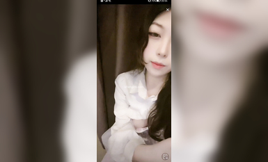 最新《瘋狂抖音》外篇之《抖音擦邊》眾女神直播中各種閃現走光刷邊 露毛露屁 凸點誘惑 (63)