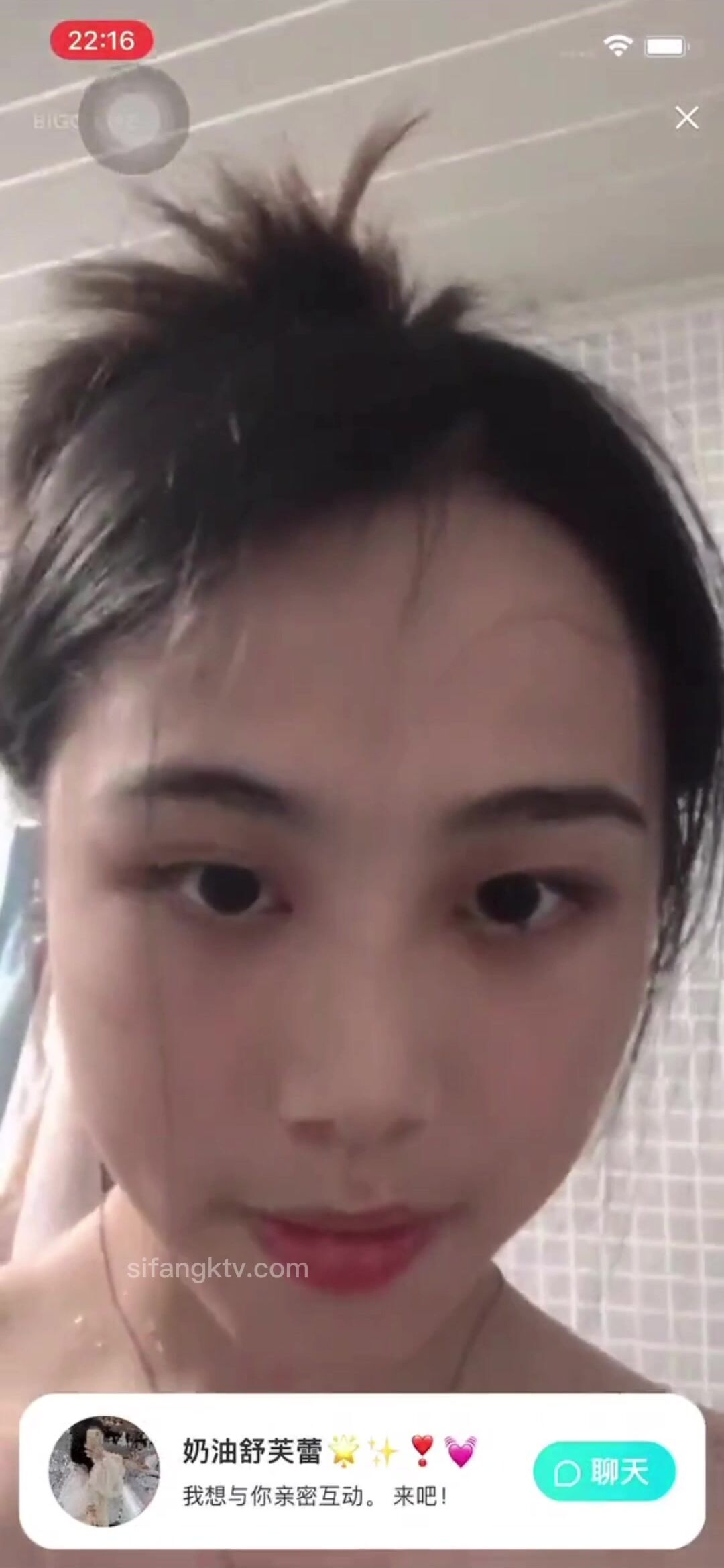 最新《瘋狂抖音》外篇之《抖音擦邊》眾女神直播中各種閃現走光刷邊 露毛露屁 凸點誘惑 (124)