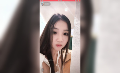 最新《瘋狂抖音》外篇之《抖音擦邊》眾女神直播中各種閃現走光刷邊 露毛露屁 凸點誘惑 (94)