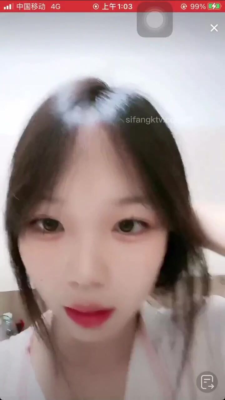 最新《瘋狂抖音》外篇之《抖音擦邊》眾女神直播中各種閃現走光刷邊 露毛露屁 凸點誘惑 (125)