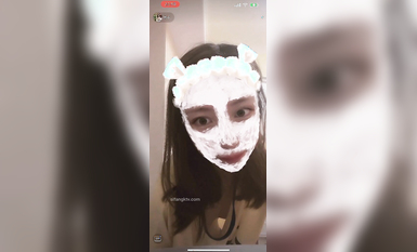 最新《瘋狂抖音》外篇之《抖音擦邊》眾女神直播中各種閃現走光刷邊 露毛露屁 凸點誘惑 (40)