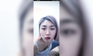 最新《瘋狂抖音》外篇之《抖音擦邊》眾女神直播中各種閃現走光刷邊 露毛露屁 凸點誘惑 (20)