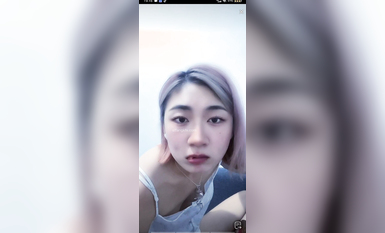 最新《瘋狂抖音》外篇之《抖音擦邊》眾女神直播中各種閃現走光刷邊 露毛露屁 凸點誘惑 (20)