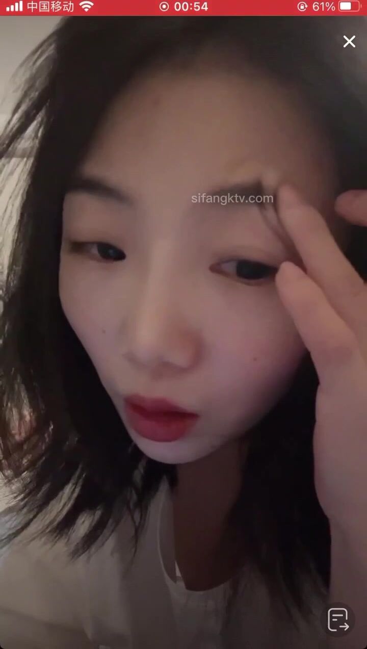 最新《瘋狂抖音》外篇之《抖音擦邊》眾女神直播中各種閃現走光刷邊 露毛露屁 凸點誘惑 (9)