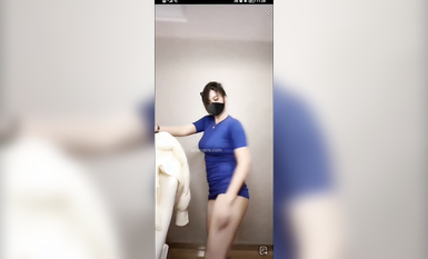 最新《瘋狂抖音》外篇之《抖音擦邊》眾女神直播中各種閃現走光刷邊 露毛露屁 凸點誘惑 (83)