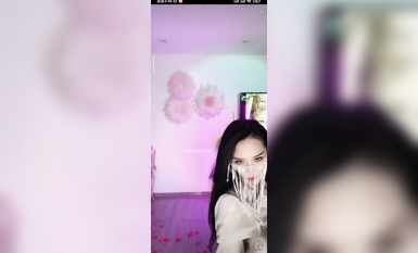 最新《瘋狂抖音》外篇之《抖音擦邊》眾女神直播中各種閃現走光刷邊 露毛露屁 凸點誘惑 (150)