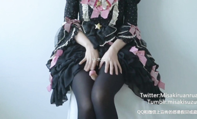 福利姬鈴木美咲 足交  足控狂喜合集 (8)