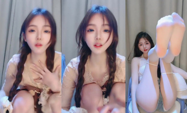 2025年3月最新，抖音網紅女神下海【小饞貓】好美啊，絕對讓你一眼愛上，真是個超級反差的極品尤物，嫩的很全脫 (2)