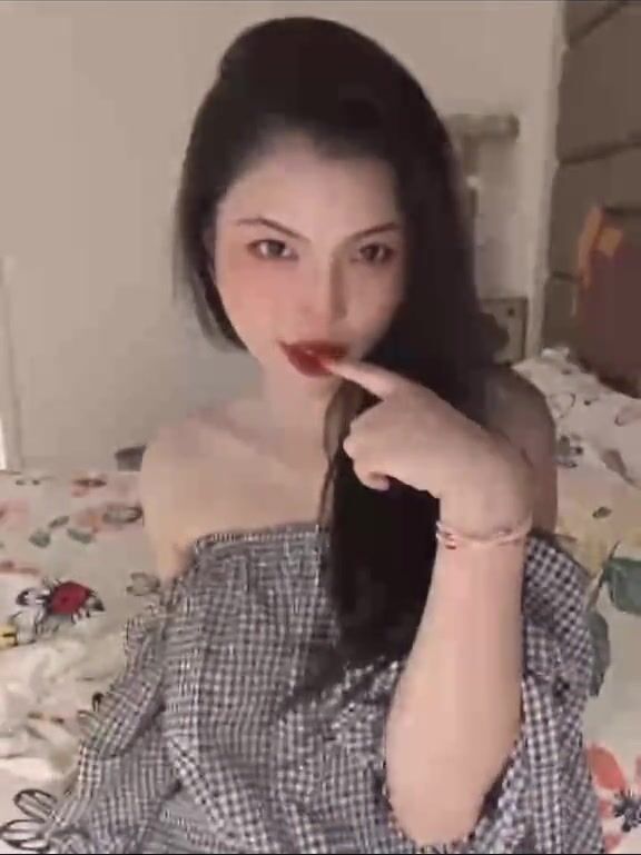 曾經紅極一時的網紅反差婊【王竹子】私拍視圖，個人SM經驗給字母圈新人答疑解惑SM教學福利 (19)