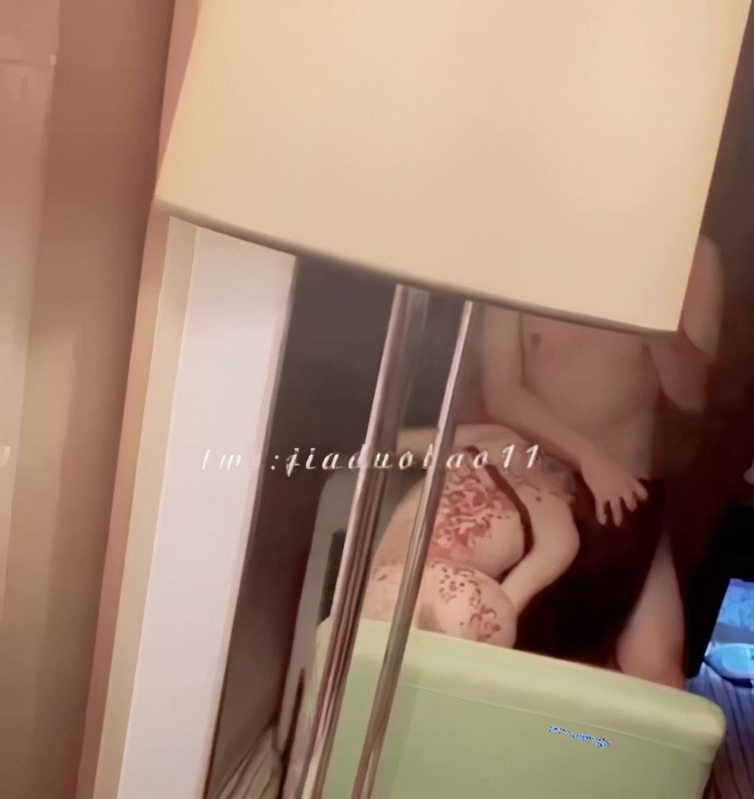 極品九頭身拜金名媛網紅反差女神【佳多飽】手動去重 (43)